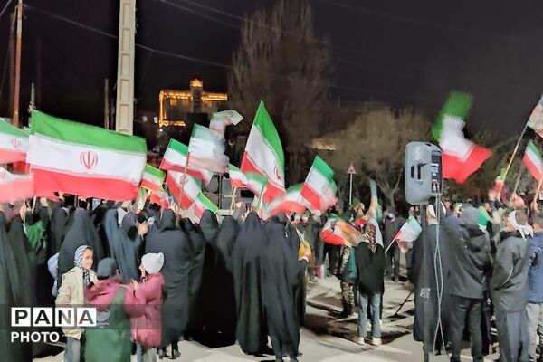 هستیم بر عهدی که بستیم