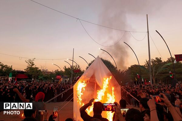 آیین خیمه‌سوزان در غروب عاشورای آباده