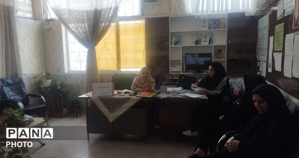 نخستین پروژه مهر دبیرستان فیاض