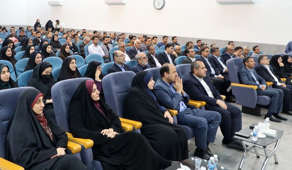 همایش تحول‌آفرینان ابتدایی بوشهر