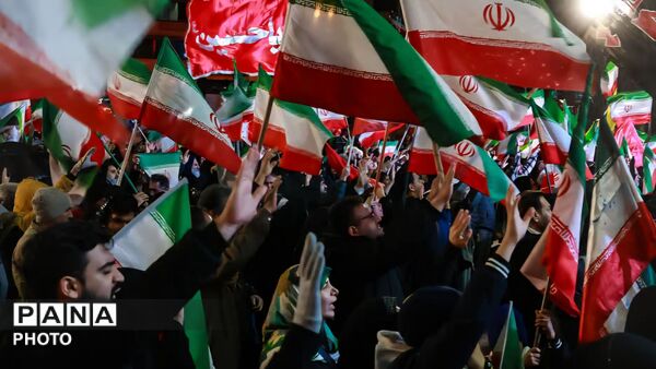 اجتماع حماسی و عظیم مردمی کرج 