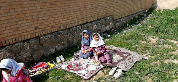 برنامه صبحانه سلام در مدرسه شهید معتمدی گز کوه