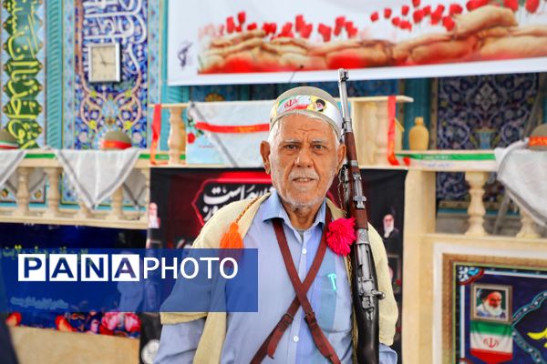 اجتماع همایش «شکوه اقتدار» بسیجیان در لنده