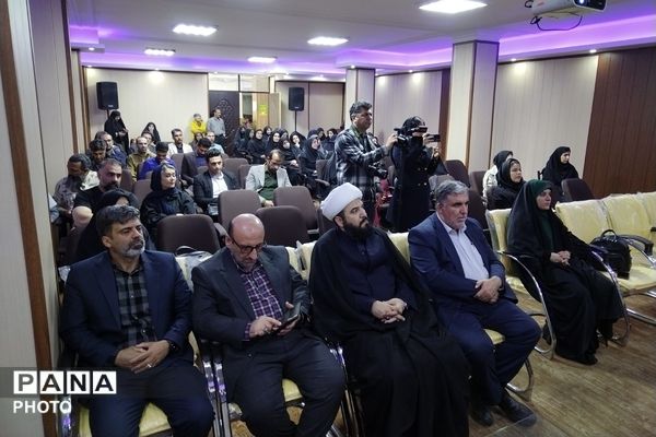 تقدیر از معاونین و مربیان امور تربیتی و مشاوره های مدارس چهاردانگه