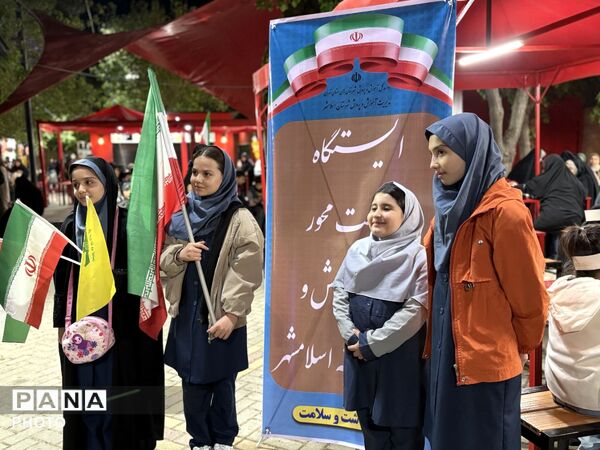برپایی ایستگاه سلامت‌محور دانش‌آموزی در تجمعات شبانه