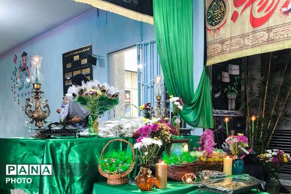 آیین سوگواره «احلی من العسل» در دبستان دخترانه آیت‌الله مرعشی نجفی کهریزک 