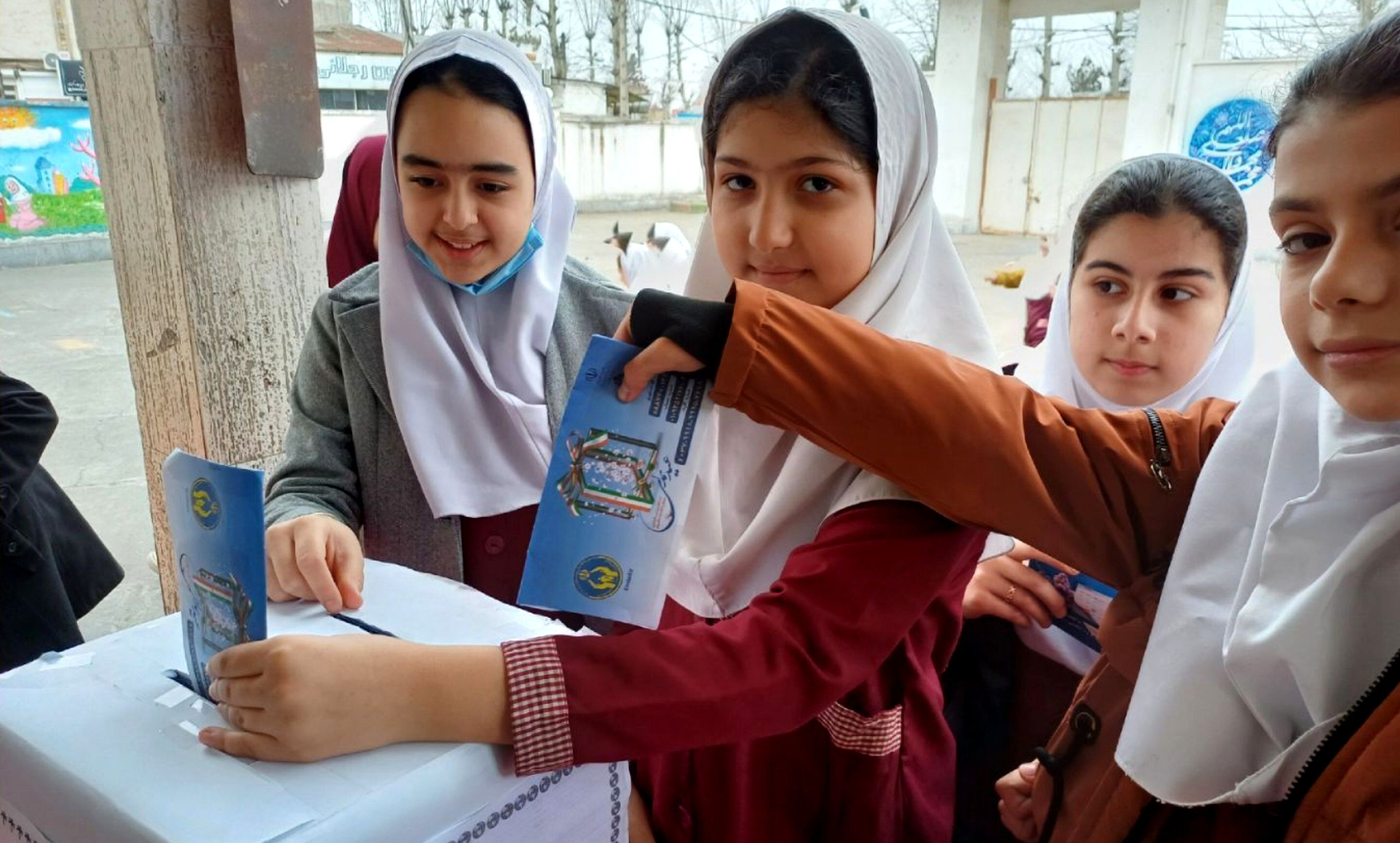 ۵ هزار دانش‌آموز فومنی در جشن احسان و نیکوکاری مشارکت کردند