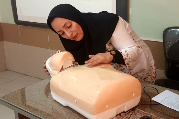 حضور آموزگاران پایه در برنامه‌های آموزشی سلامت و تندرستی(طرح شمیم) ناحیه دو شهرری 