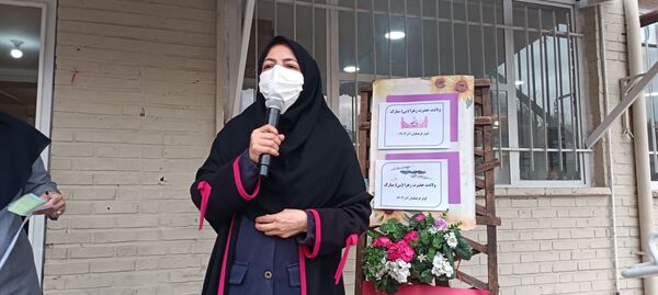 جشنواره کیک و دسر در دبیرستان کوثر فرهنگیان 