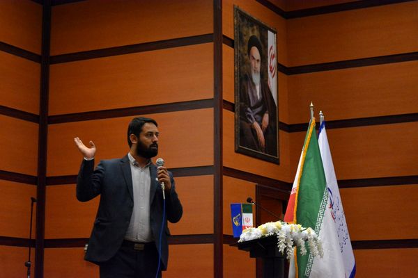 مدرسه انقلاب در بهارستان‌دو به ایستگاه پایانی رسید