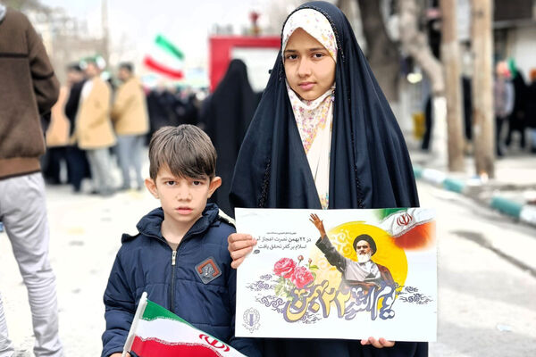 کرمانشاه پرشکوه  در جشن ۲۲ بهمن 