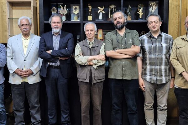 دیدار هیات‌مدیره انجمن مستندسازان سینمای ایران با رئیس سازمان سینمایی