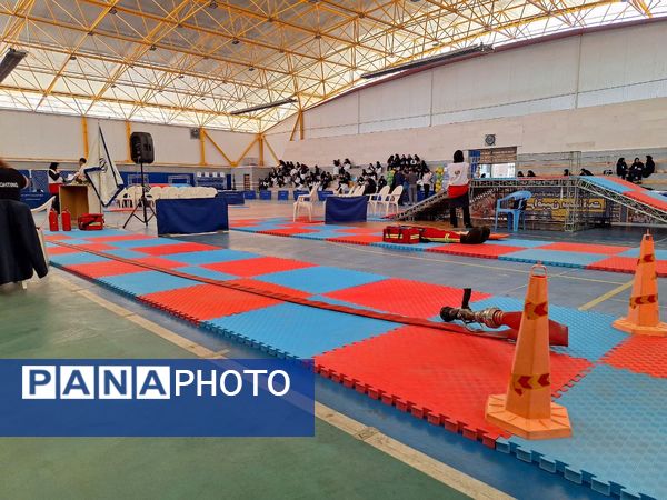 چهارمین دوره رقابت‌های روشهای اموزش علمی و مهارتی مراقبین سلامت