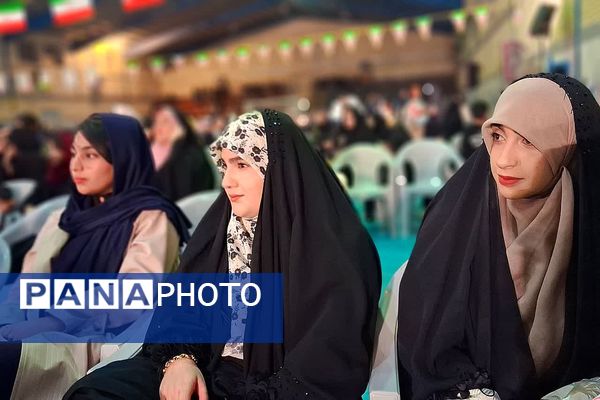 برگزاری برنامه میدان انقلاب بمناسبت دهه فجر در شهرستان باشت