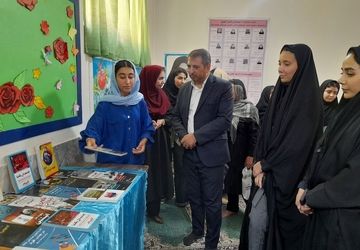 تنوع بالای رشته‌های فرهنگی و هنری فرصت شکوفایی استعداد را برای تمام دانش‌آموزان فراهم می‌کند