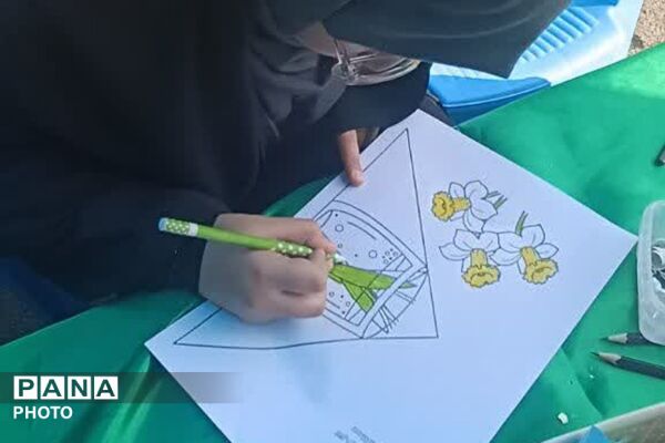 برپایی غرفه های مهدویت، فرهنگی هنری، بهداشت - سلامت، ورزشی و بسیج فرهنگیان در چهاردانگه