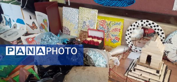 نمایشگاه صنایع دستی و بازارچه‌ای با هدف حمایت از تولیدات داخلی در فیروز آباد 