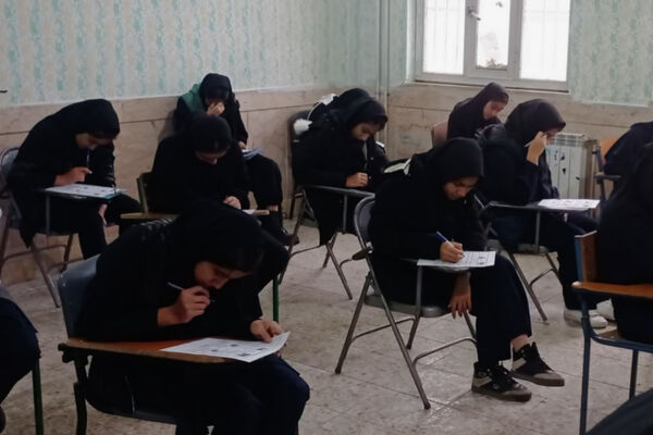 ادامه امتحانات در بهمن ماه