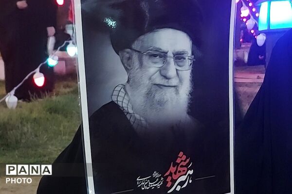 هم‌نوایی با تهران؛ آیین وداع آباده‌ای‌ها با رهبر شهید