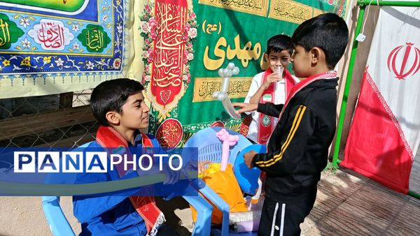 برپایی موکب  توسط هیات دانش‌آموزی و پیشتازان آموزشگاه شهید منصور عامری 