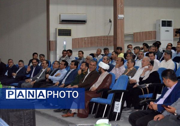 مراسم تجلیل از فرهنگیان‌‌برتر و بازنشستگان بستک