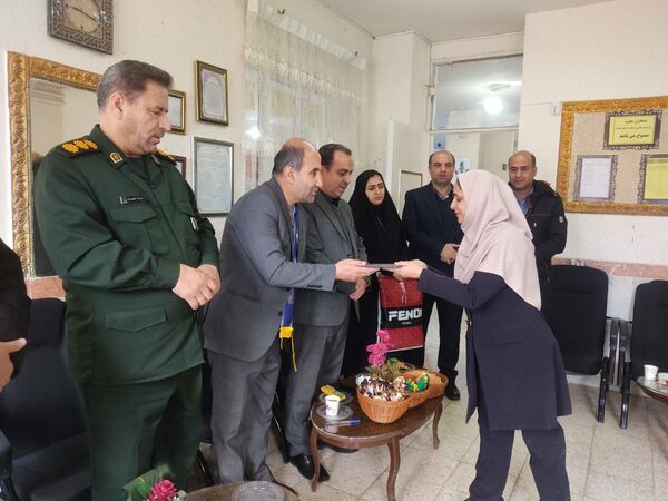 تفدیر سازمان دانش‌آموزی همدان از مدارس فعال تشکیلاتی پیشتازان