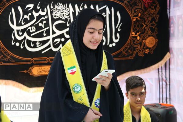 استقرار موکب «عشاق الحسین» سازمان دانش‌آموزی یزد در جوار مزار شهید گمنام نجف‌آباد