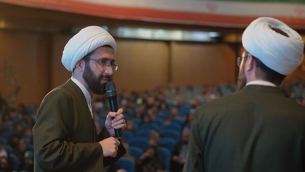 اختتامیه سی‌و‌دومین دوره مسابقات قرآن و عترت بسیج امام حسین (ع) کرج 