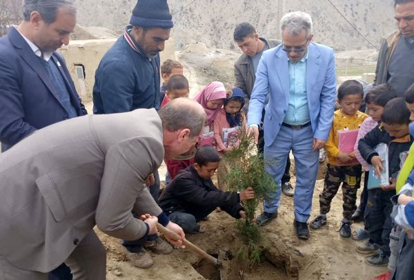 بازدید مدیر آموزش وپرورش مانه و سملقان از مدارس روستایی شهرستان مانه