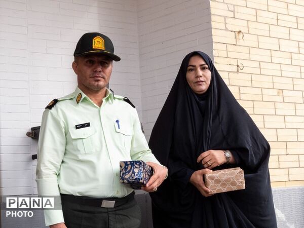 مراسم گرامیداشت هفته نیروی انتظامی در هنرستان شهید سادلجی 