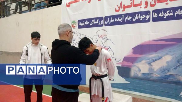 مسابقات تکواندو لیگ نوجوانان پسر در مازندران