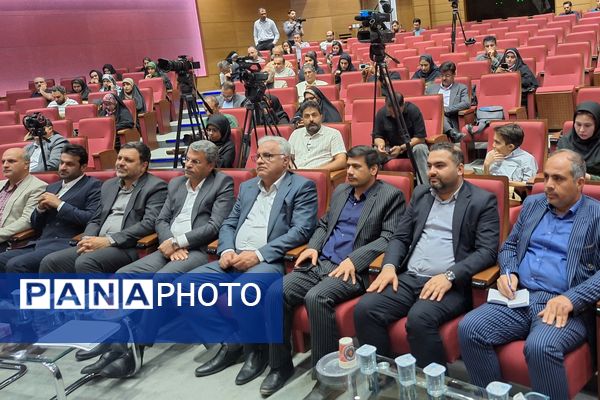 هفته دولت فرصتی برای مرور عملکرد دولت مردان