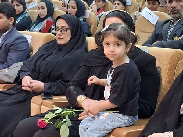 همایش تجلیل از مربیان و دانش‌آموزان پیشتاز برتر شهرستان جم 