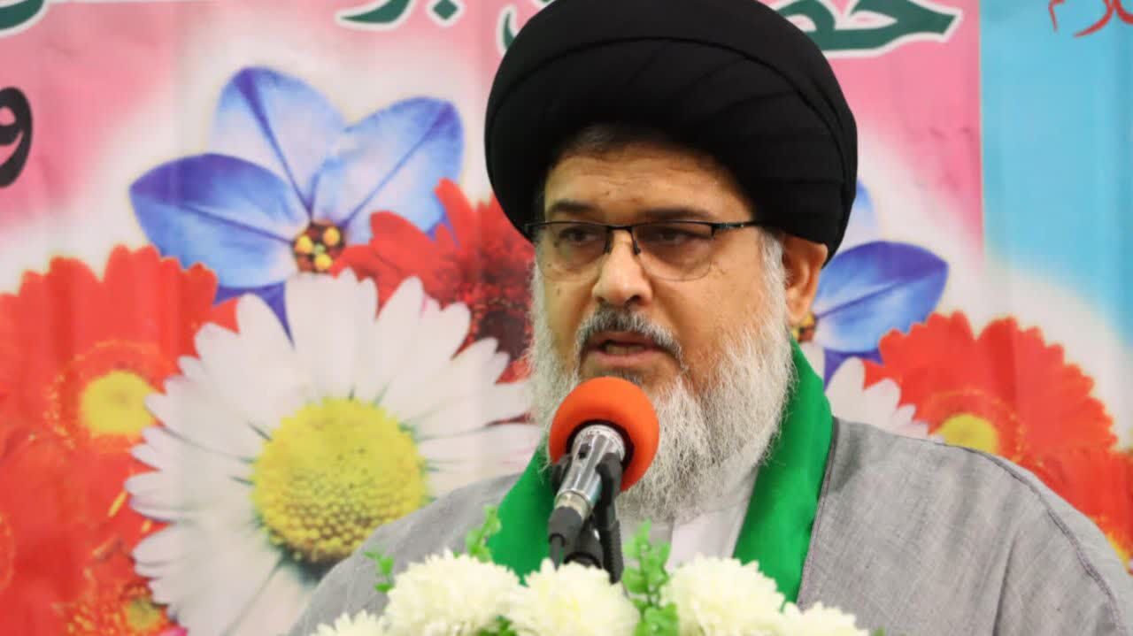 تمام ایرانیان پاسدار انقلاب هستند