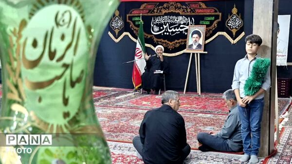 اجتماعات شبانه مردم غیور با اقتدار الشتر در مسجد امام رضا (ع)