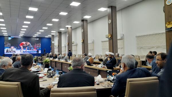تماشای کشتی المپیک در استانداری مازندران با حضور وزیر آموزش و پرورش