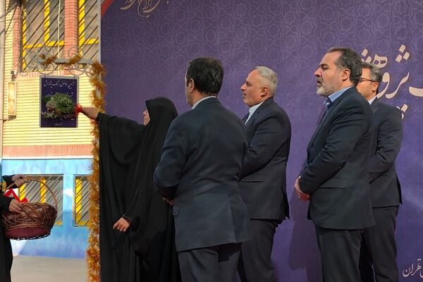 آیین نواختن زنگ پژوهش در ناحیه دو شهرری 