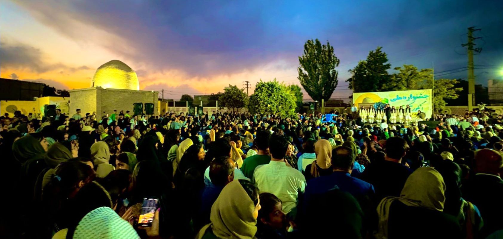 بقعه پیر میزبان جشنواره ملی انگور