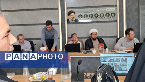 برگزاری وبینار استانی برنامه نماد 