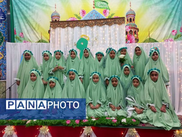 برگزاری جشن تکلیف دو هزار دانش‌آموز دختر سوم ابتدایی در میناب