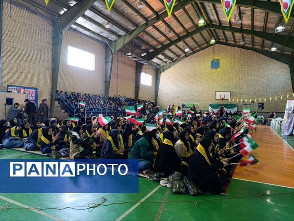 اجتماع بزرگ یاوران انقلاب، پیشتازان مقاومت در شهرستان فاروج 