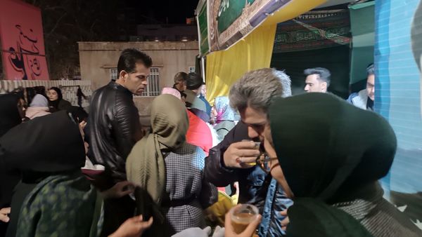 موکب های پذیرایی در جشن خیابانی مهر علوی کاشمر