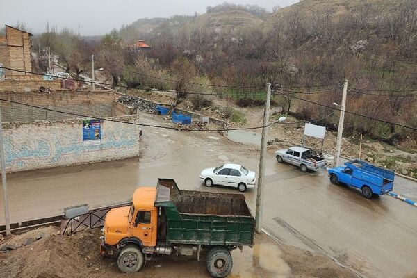 بارش باران و برف الهی در نوروز ۱۴۰۴ در شهر زیبای بار 
