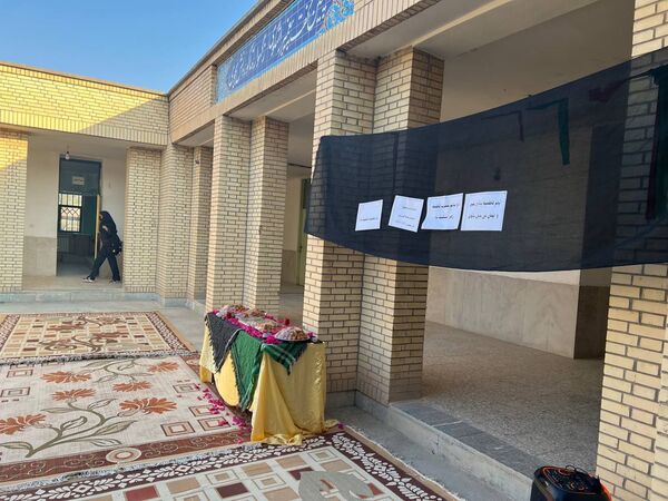 آغاز روز دانش‌آموزان رودخانه با قرائت زیارت عاشورا