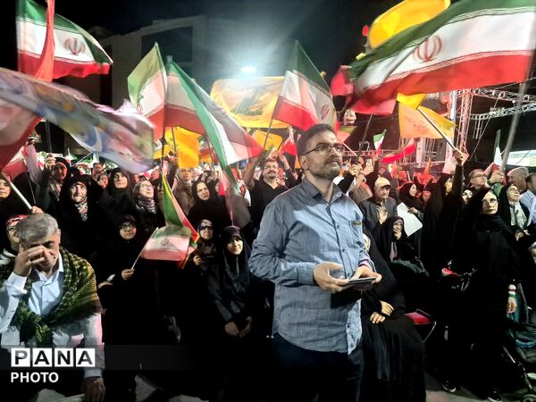 طنین فریاد نسل نوجهاد در قلب صادقیه