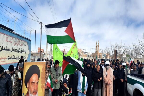 راهپیمایی ۲۲ بهمن در شهر تیتکانلو 