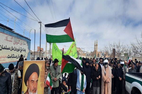 راهپیمایی ۲۲ بهمن در شهر تیتکانلو 
