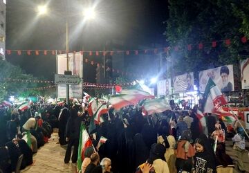 موج هفتاد و یکم حضور حماسی مردم در میدان