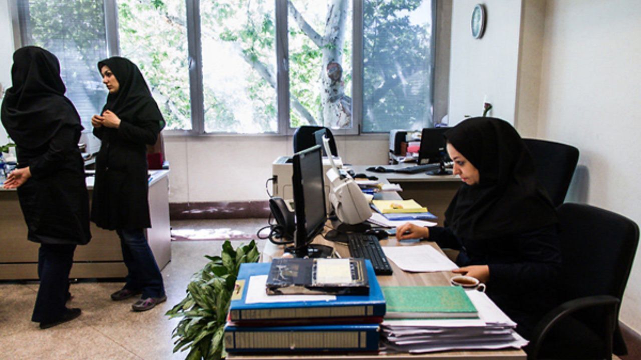 فرصت تکمیل اطلاعات حقوق کارمندان در سامانه ثبت حقوق و مزایا تمدید شد