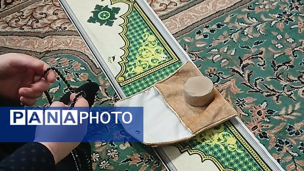 اقامه نماز جمعه همزمان با روز خبرنگار